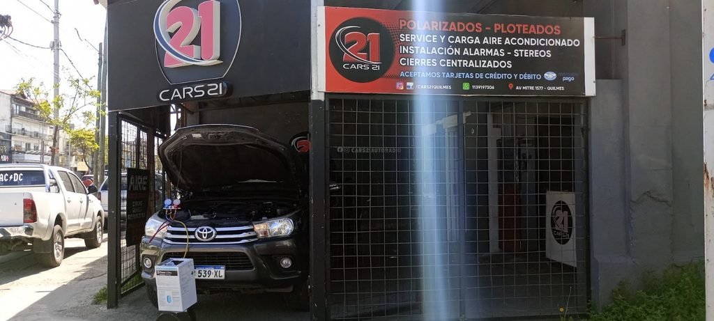 Autoradio polarizados , pantallas, stereos, alarmas, aire acondicionado en gerli, avellaneda . 